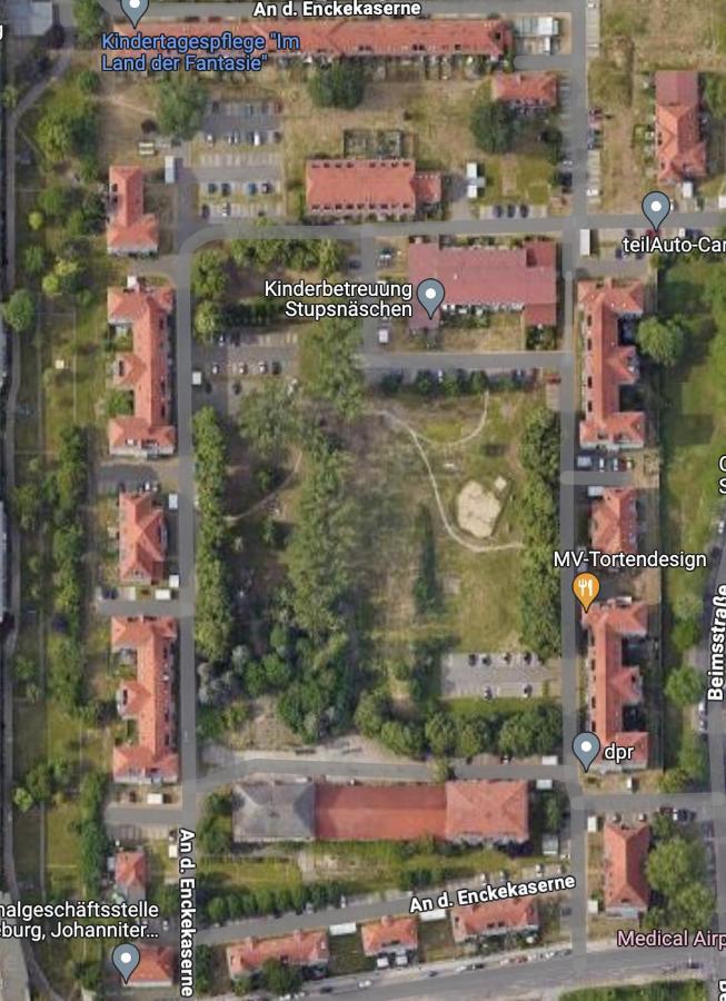 Ruhig - Privatparkplatz - Barrierearm Quiet - Private Car Park - Low Barrier Magdeburg Exteriör bild